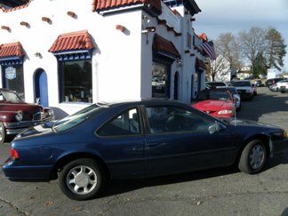 Used 1993 Ford Thunderbird LX image 1
