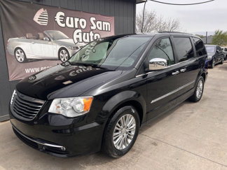 Used 2016 Chrysler Town & Country Touring-L image 1