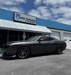 Used 2016 Dodge Challenger R/T Scat Pack w/ Leather Interior Group image 1
