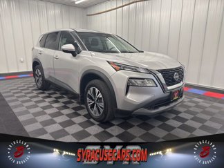 Used 2023 Nissan Rogue SV image 1