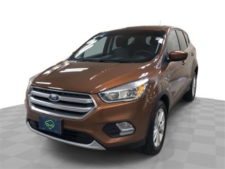Used 2017 Ford Escape SE image 1