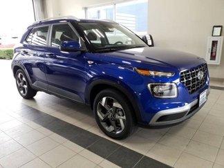 New 2025 Hyundai Venue SEL image 1