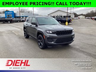 New 2024 Jeep Grand Cherokee Altitude image 1