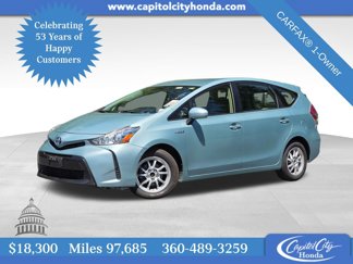 Used 2017 Toyota Prius V Five image 1