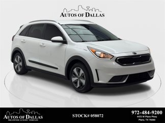 Used 2017 Kia Niro LX image 1