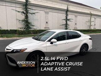 Used 2023 Toyota Camry SE image 1