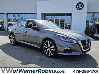 Used 2021 Nissan Altima 2.5 SR w/ SR Premium Package image 1