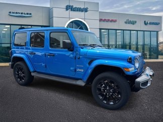 Used 2022 Jeep Wrangler Unlimited Sahara w/ Cold Weather Group image 1