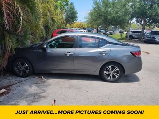 Used 2022 Nissan Sentra SV image 1