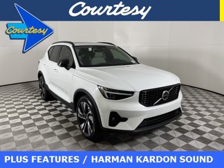 New 2024 Volvo XC40 B5 Plus w/ Protection Package Premier image 1