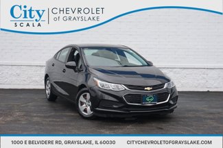 Used 2017 Chevrolet Cruze LS image 1