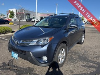 Used 2013 Toyota RAV4 XLE image 1