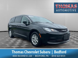 Used 2023 Chrysler Voyager LX image 1