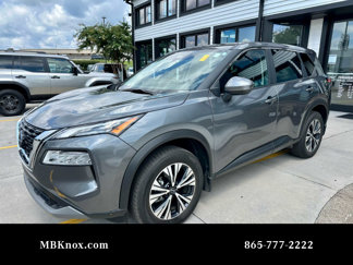 Used 2023 Nissan Rogue SV image 1