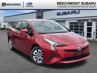 Used 2016 Toyota Prius Four image 1