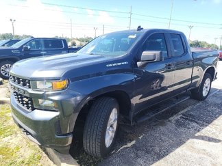 Used 2021 Chevrolet Silverado 1500 Custom image 1