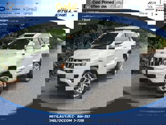 Certified 2021 Jeep Grand Cherokee Laredo image 1