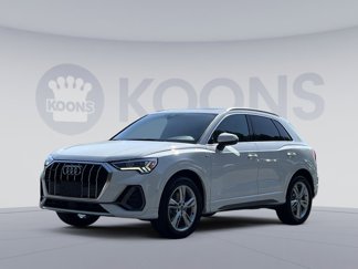 Used 2020 Audi Q3 2.0T Prestige w/ Prestige Package image 1
