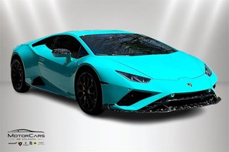 Used 2023 Lamborghini Huracan EVO image 1