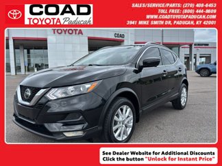 Used 2020 Nissan Rogue Sport SV w/ Technology Package image 1