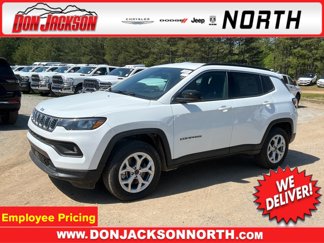 New 2025 Jeep Compass Latitude image 1