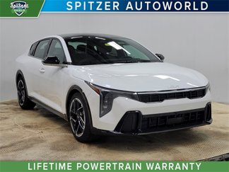 New 2025 Kia K4 GT-Line image 1