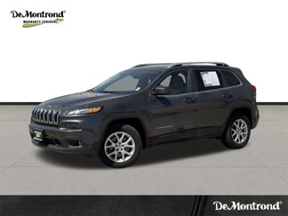 Used 2017 Jeep Cherokee Latitude w/ Trailer Tow Group image 1