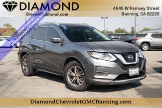 Used 2017 Nissan Rogue SV image 1