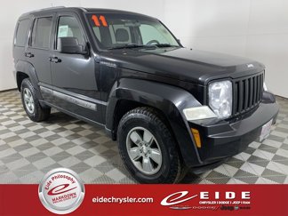 Used 2011 Jeep Liberty Sport image 1