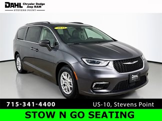 Used 2021 Chrysler Pacifica Touring-L image 1