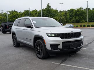 Certified 2024 Jeep Grand Cherokee L Laredo image 1