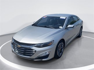 Used 2020 Chevrolet Malibu LT image 1