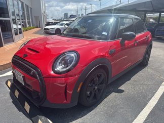 Used 2023 MINI Cooper S image 1