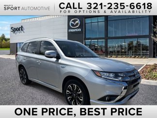 Used 2018 Mitsubishi Outlander SEL image 1