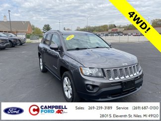 Used 2017 Jeep Compass Latitude image 1