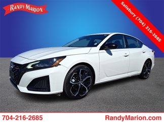 Used 2023 Nissan Altima 2.5 SR image 1