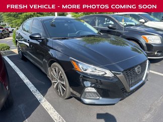 Used 2022 Nissan Altima 2.5 SR image 1