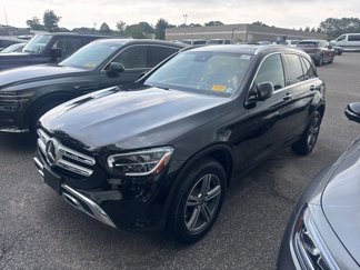 Used 2022 Mercedes-Benz GLC 300 4MATIC image 1