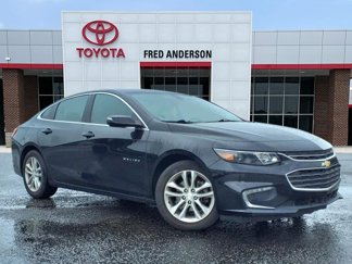 Used 2017 Chevrolet Malibu LT image 1