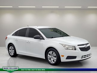 Used 2014 Chevrolet Cruze LS image 1