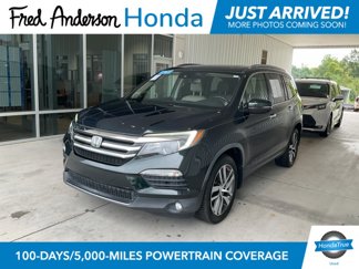Used 2017 Honda Pilot Touring image 1