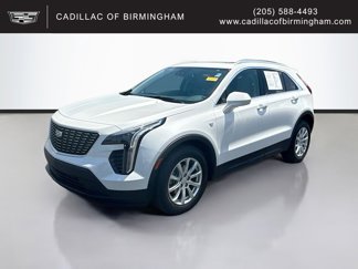 Used 2020 Cadillac XT4 Luxury w/ Cold Weather Package image 1