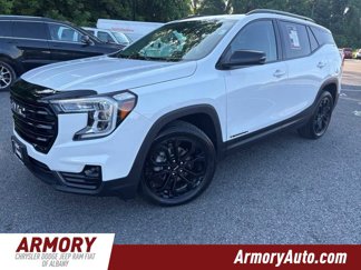 Used 2022 GMC Terrain SLT w/ Elevation Edition image 1