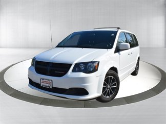 Used 2017 Dodge Grand Caravan SE image 1