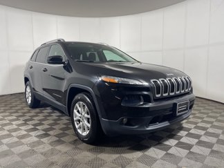Used 2016 Jeep Cherokee Latitude w/ Safety/Convenience Group image 1