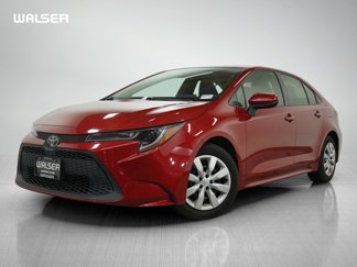 Used 2021 Toyota Corolla LE image 1