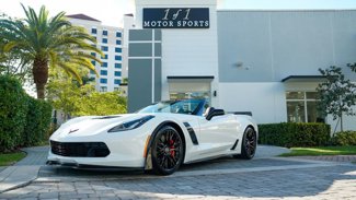 Used 2015 Chevrolet Corvette Z06 w/ 3LZ Preferred Equipment Group image 1