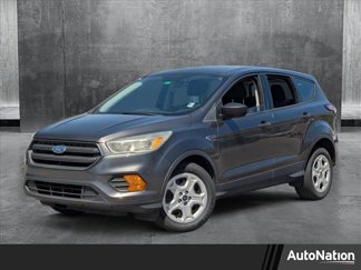 Used 2017 Ford Escape S image 1