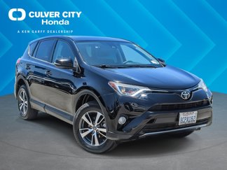 Used 2018 Toyota RAV4 XLE image 1