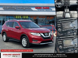 Used 2017 Nissan Rogue SV image 1